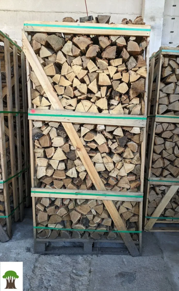 Eiche Brennholz kaminfertig auf 2-RM-Palette (kammergetrocknet) - 33 cm